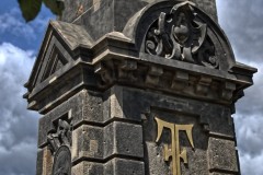 Friedrichsbruecke_Obelisk_1_7622