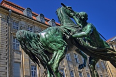 Rossbaendiger_links_2.2