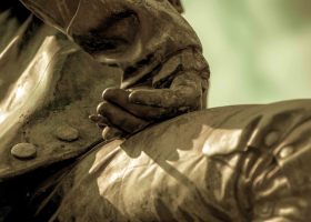 Bromba-Andreas_Hoelderlins-Hand_1.3.web_