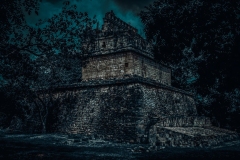 Chichen-Itza_Pyramide_1.2
