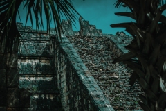 Chichen-Itza_Pyramidenruine_1.1