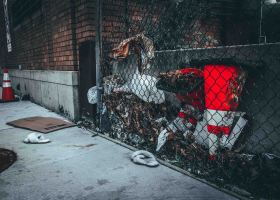 New York: Rote Kegel und zwei Pantoffeln